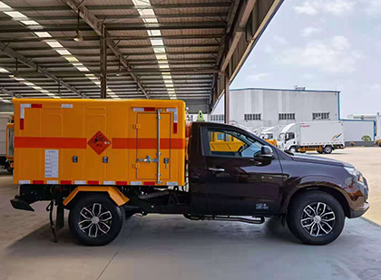 保山爆破器材运输车